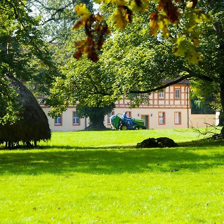 Urlaubsresidenz Marstall Und Kanzlei Im Schlossensemble Luebbenau Exterior photo